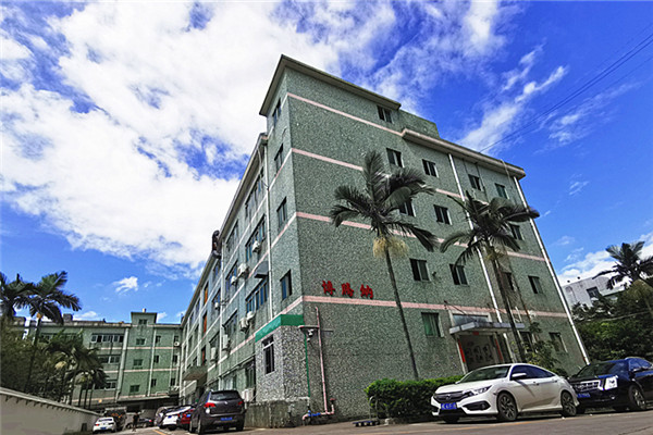 博騰納塑膠模具廠(chǎng)：13年耳機定制經(jīng)驗更對味您的高端需求